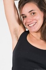 WeAreHairy Free Natalia Thumbnail #2