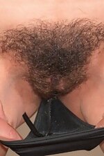 WeAreHairy Free Solange Thumbnail #4