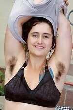 WeAreHairy Free Valerie